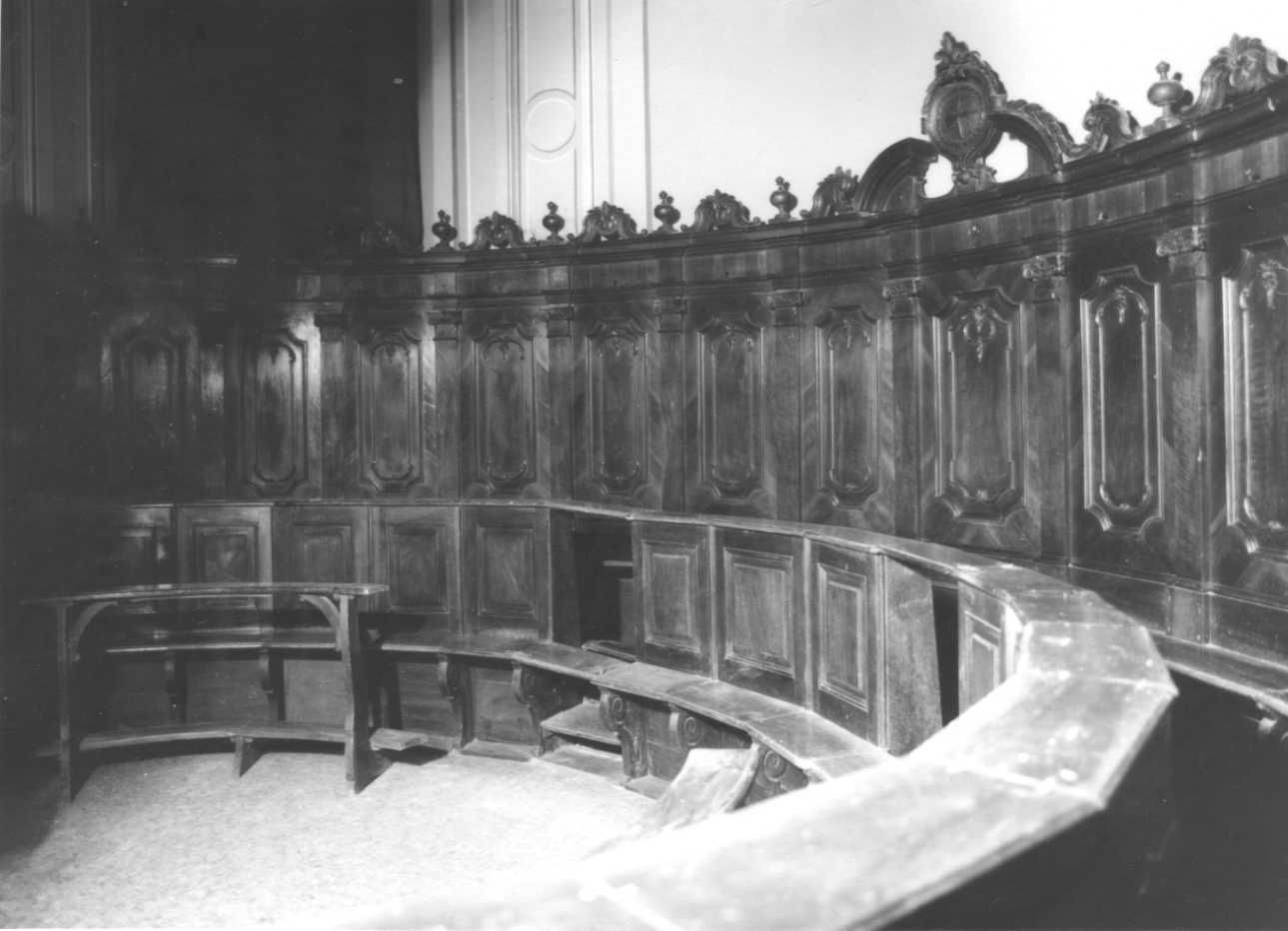 emblema della Confraternita di San Carlo (stalli del coro, opera isolata) di Pascuaveli Paolo (ultimo quarto sec. XVIII)