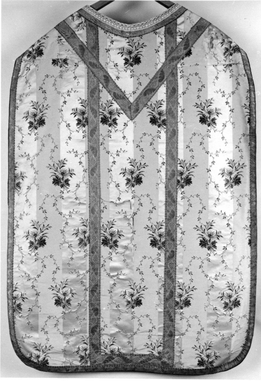 paramento liturgico, insieme - manifattura italiana (seconda metà sec. XIX)