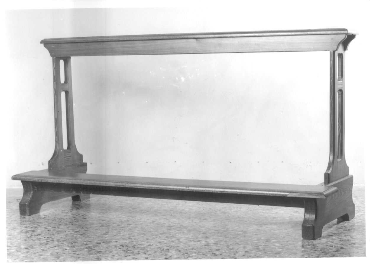 inginocchiatoio, opera isolata - ambito piemontese (sec. XX)