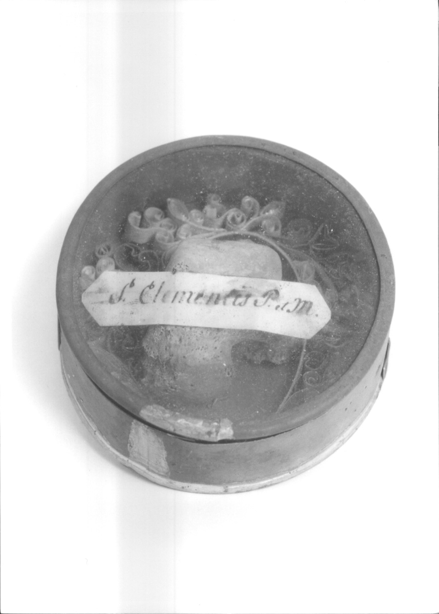 reliquiario a capsula, elemento d'insieme - ambito piemontese (fine/inizio secc. XVII/ XVIII)