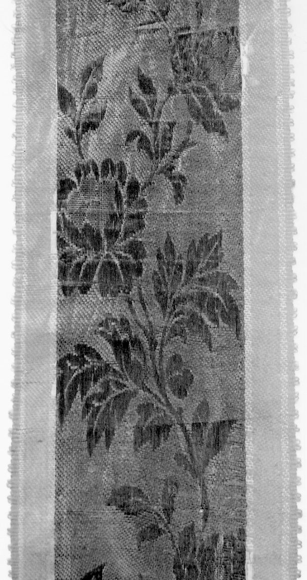 MOTIVI DECORATIVI FLOREALI (tessuto, opera isolata) - ambito valligiano, ambito francese (fine sec. XIX)