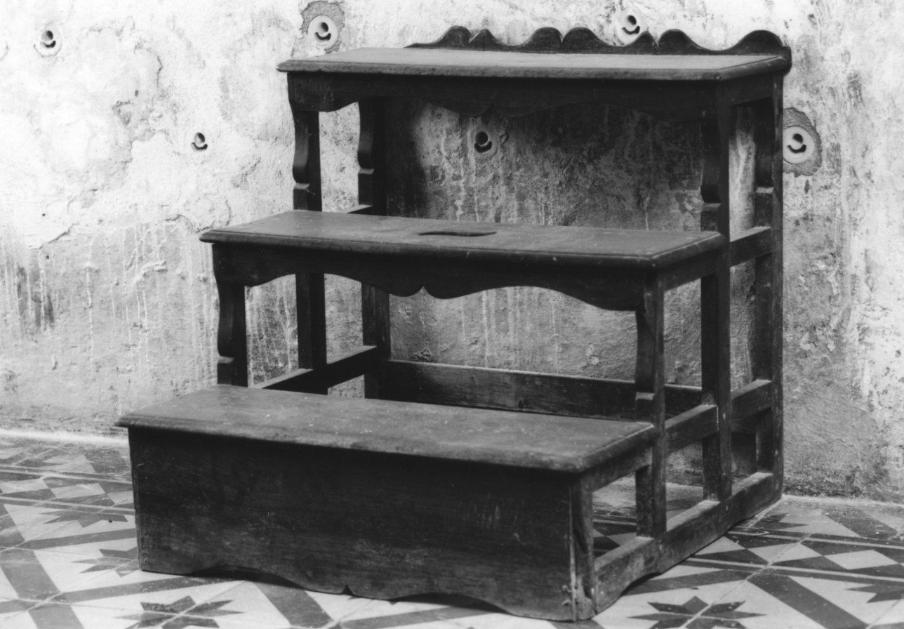 scaletta, opera isolata - ambito piemontese (prima metà sec. XVIII)