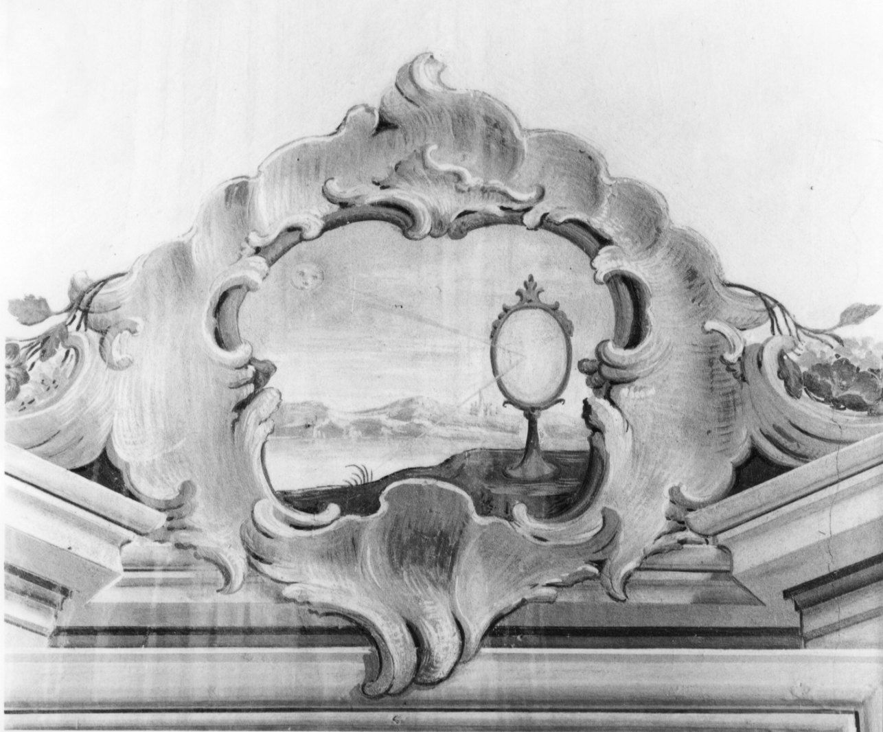 SPECCHIO E SOLE (dipinto, elemento d'insieme) - ambito piemontese (prima metà sec. XVIII)