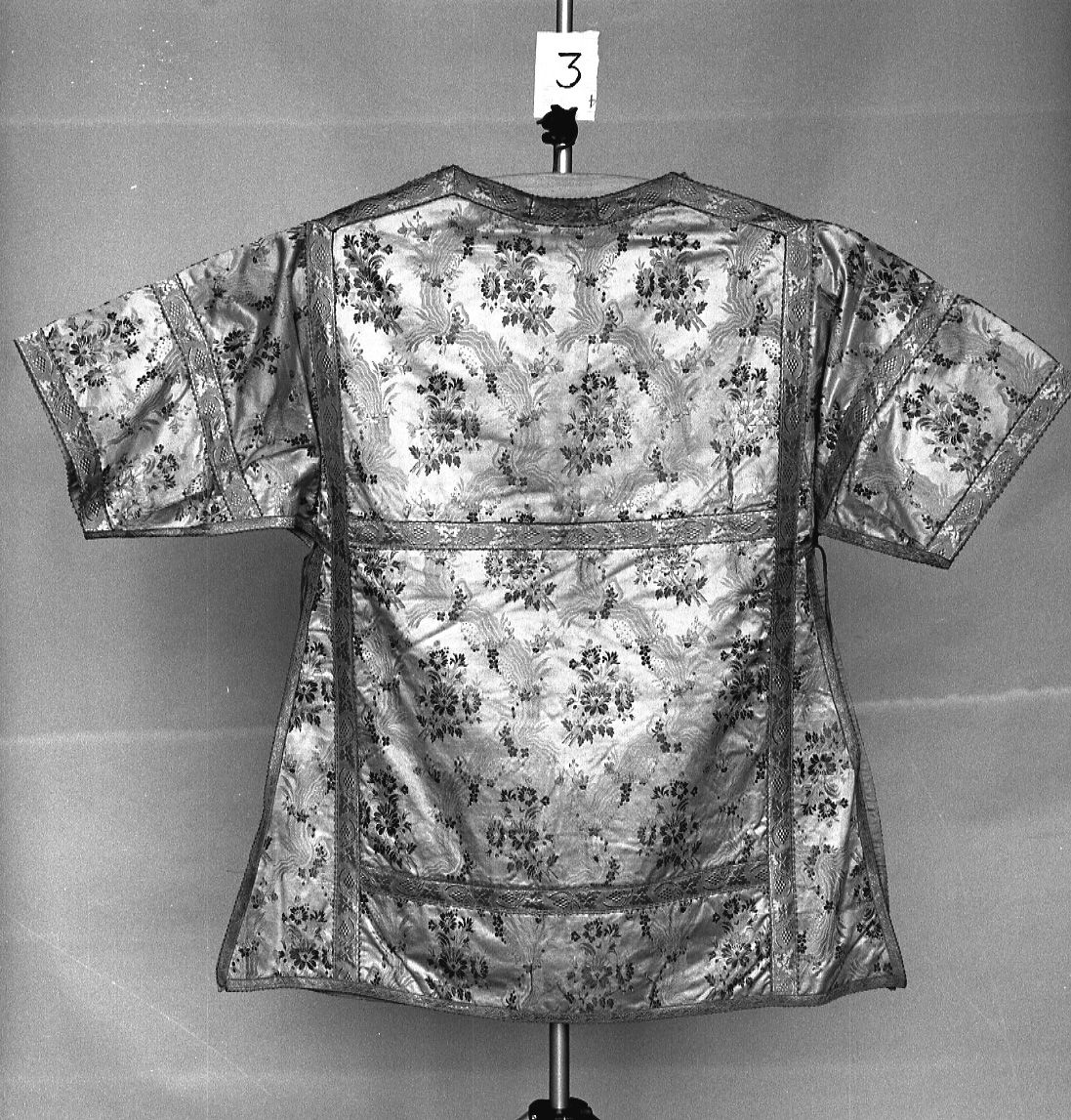 dalmatica, elemento d'insieme - manifattura Italia settentrionale (ultimo quarto sec. XVIII)