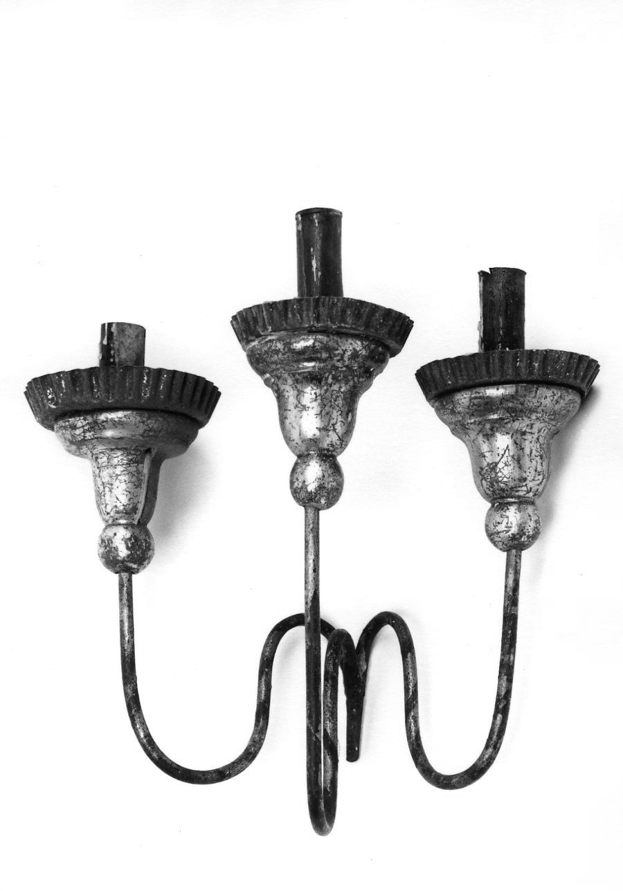 candeliere da parete, serie - produzione piemontese (sec. XVII)