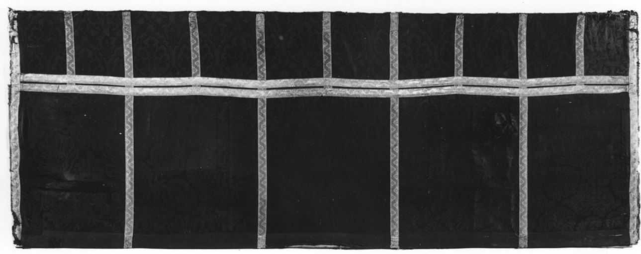 paliotto, opera isolata - manifattura italiana (seconda metà sec. XIX)