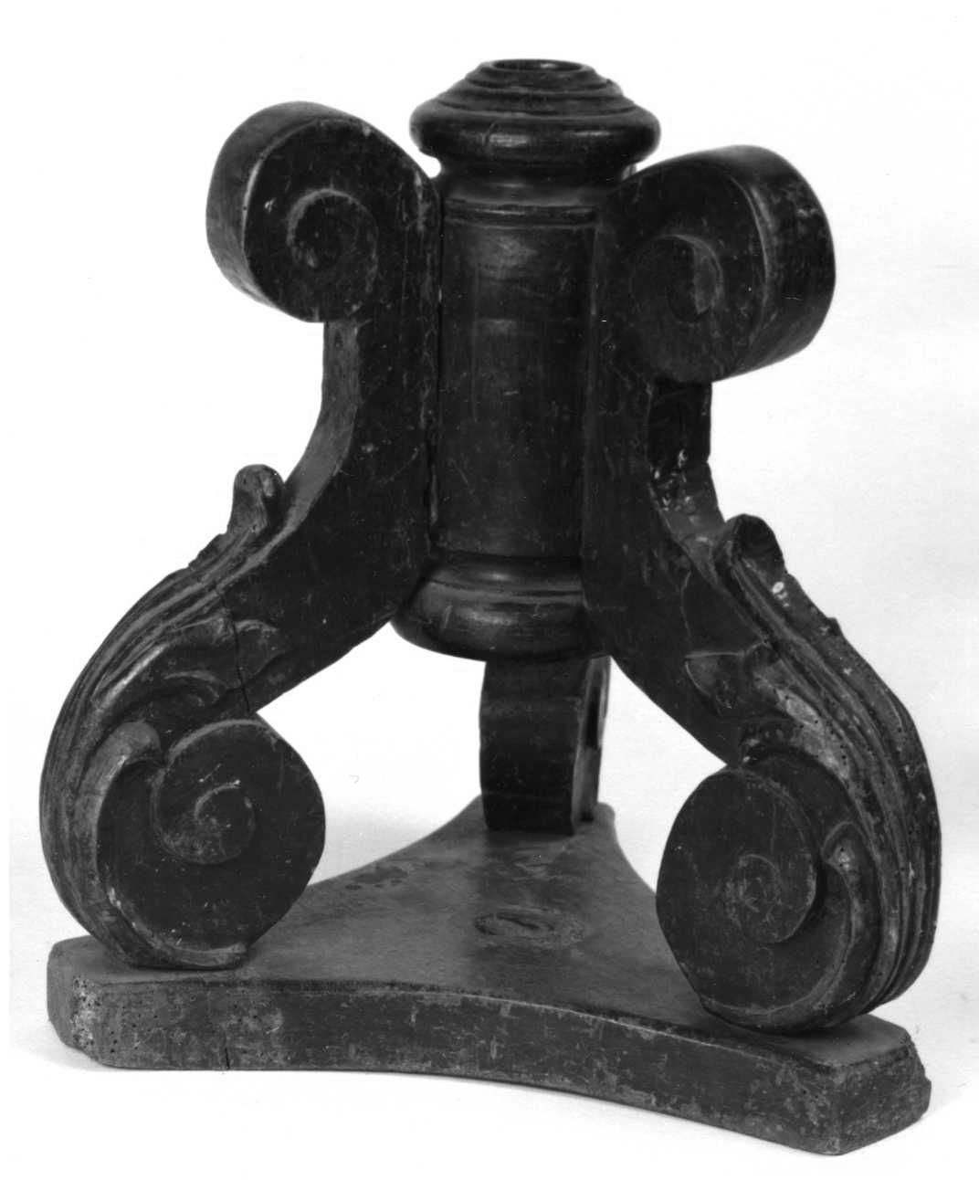 base per croce, elemento d'insieme - ambito piemontese (prima metà sec. XIX)