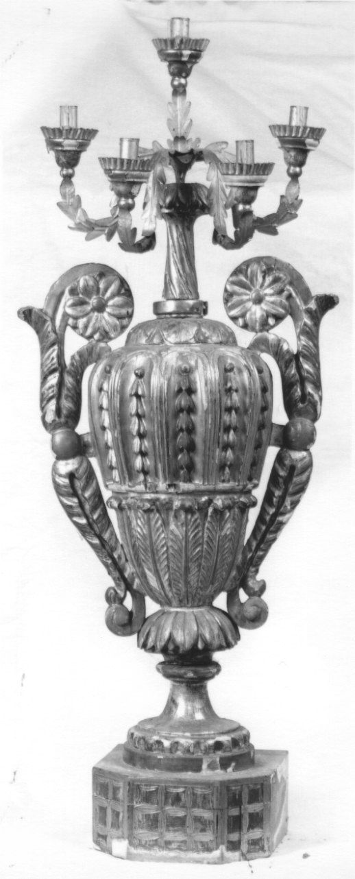 candelabro, serie - ambito piemontese (terzo quarto sec. XVIII)