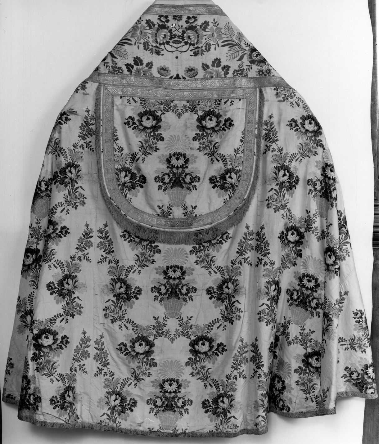 paramento liturgico, insieme - manifattura piemontese (secondo quarto sec. XIX)