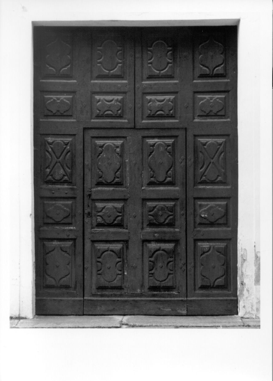 MOTIVI DECORATIVI GEOMETRICI A LOSANGA (portone, opera isolata) - ambito piemontese (fine sec. XVII)