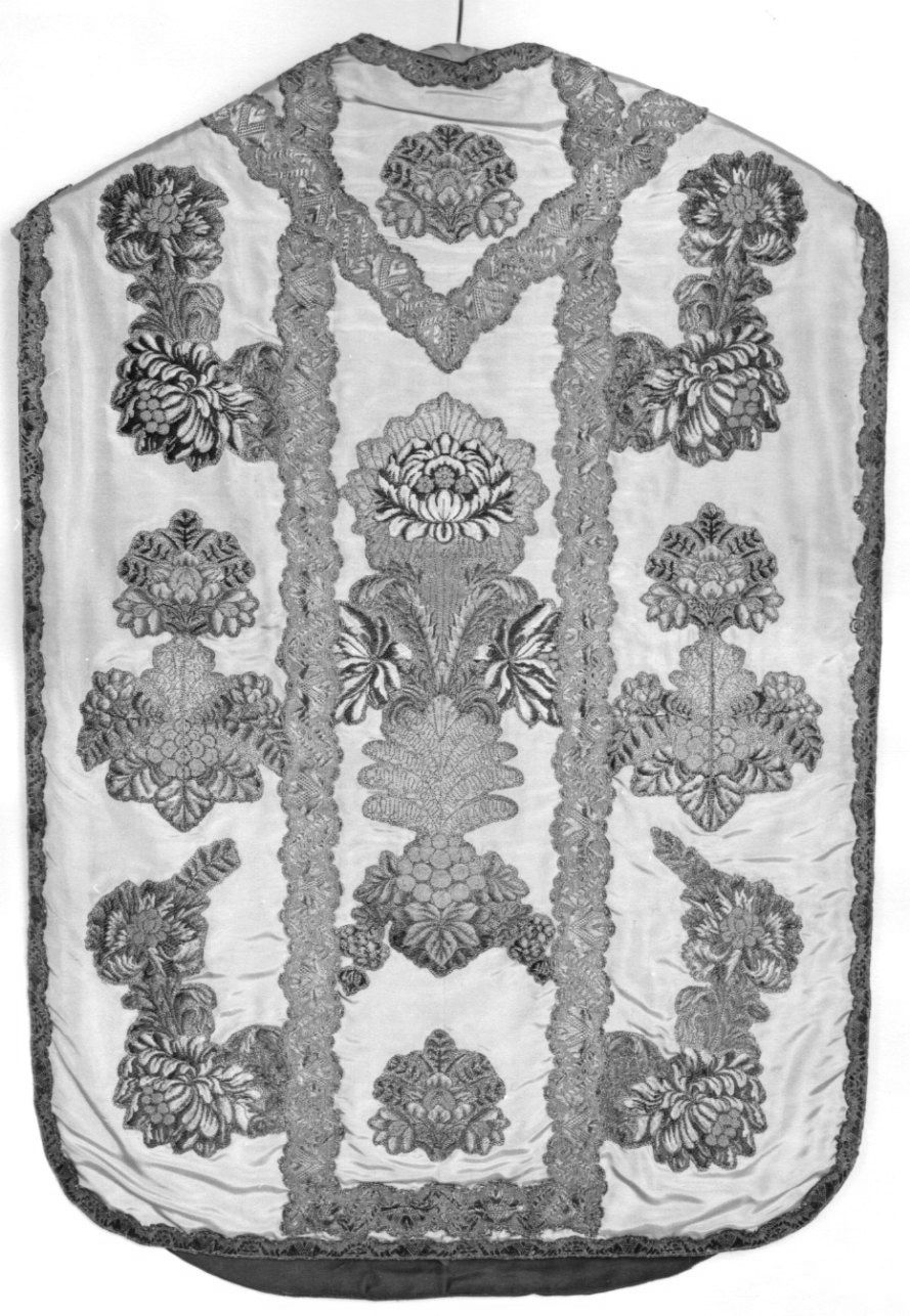 paramento liturgico, insieme - manifattura Italia settentrionale, manifattura piemontese (metà, metà sec. XVIII, sec. XX)