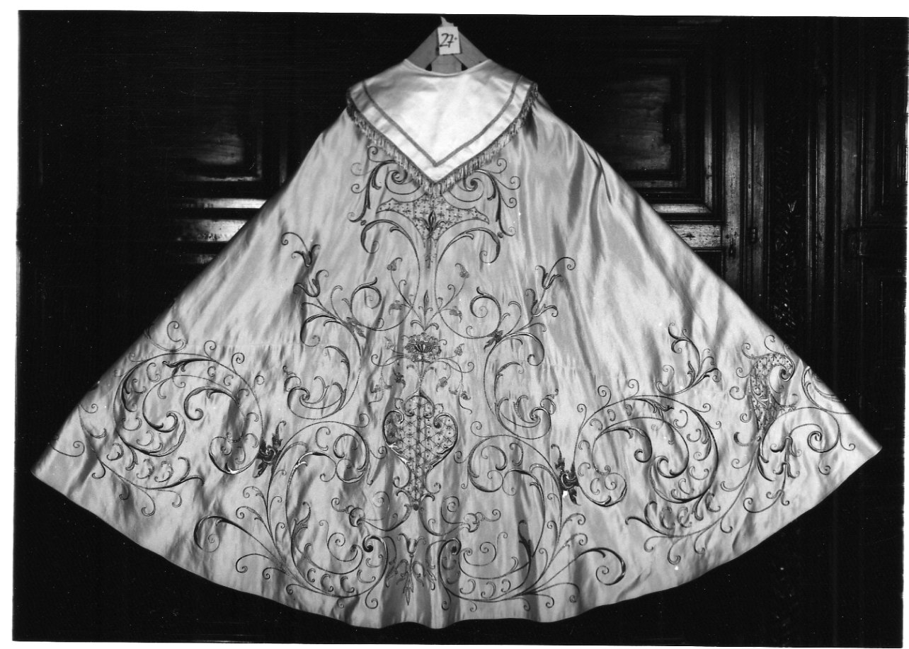 piviale, opera isolata - manifattura italiana (fine/inizio secc. XIX/ XX)