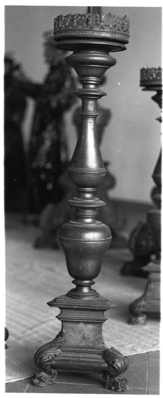 candelabro, serie - bottega toscana (metà sec. XVII)