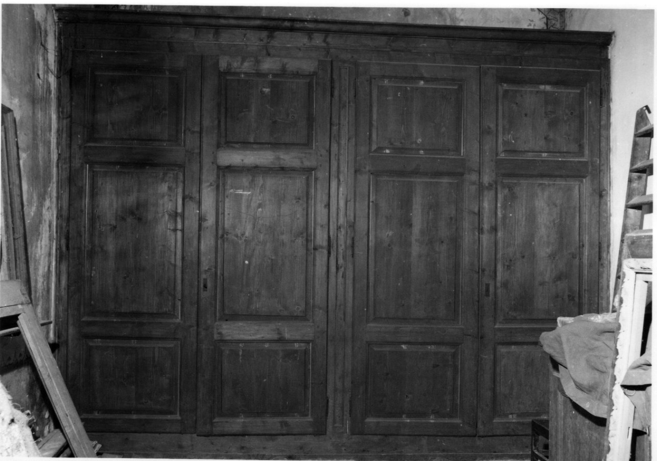 mobile da sacrestia, opera isolata - bottega cusiana (sec. XIX)