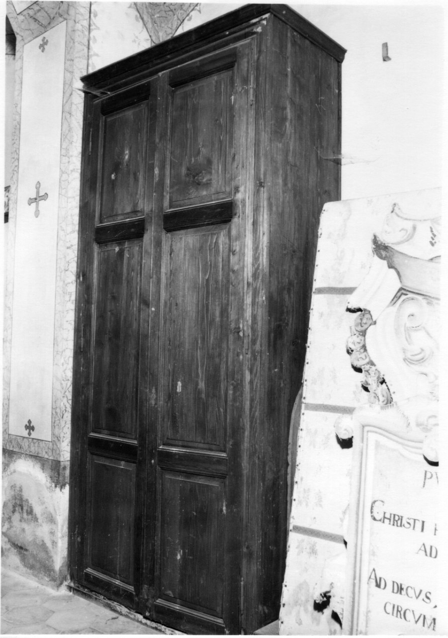 mobile da sacrestia, opera isolata - bottega cusiana (sec. XIX)