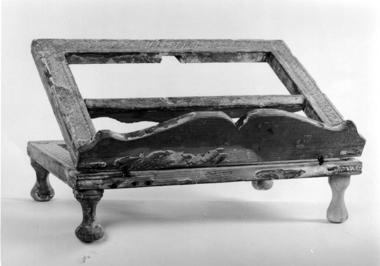 leggio da tavolo - pieghevole, opera isolata - bottega ossolana (sec. XVII)