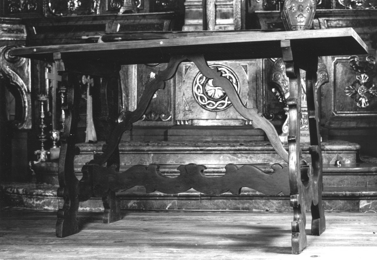 tavolo, opera isolata - bottega ossolana (sec. XVIII, sec. XIX, sec. XX)