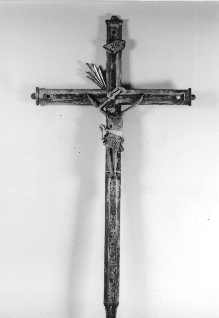 Cristo crocifisso (croce processionale, opera isolata) - bottega ossolana (prima metà sec. XIX)