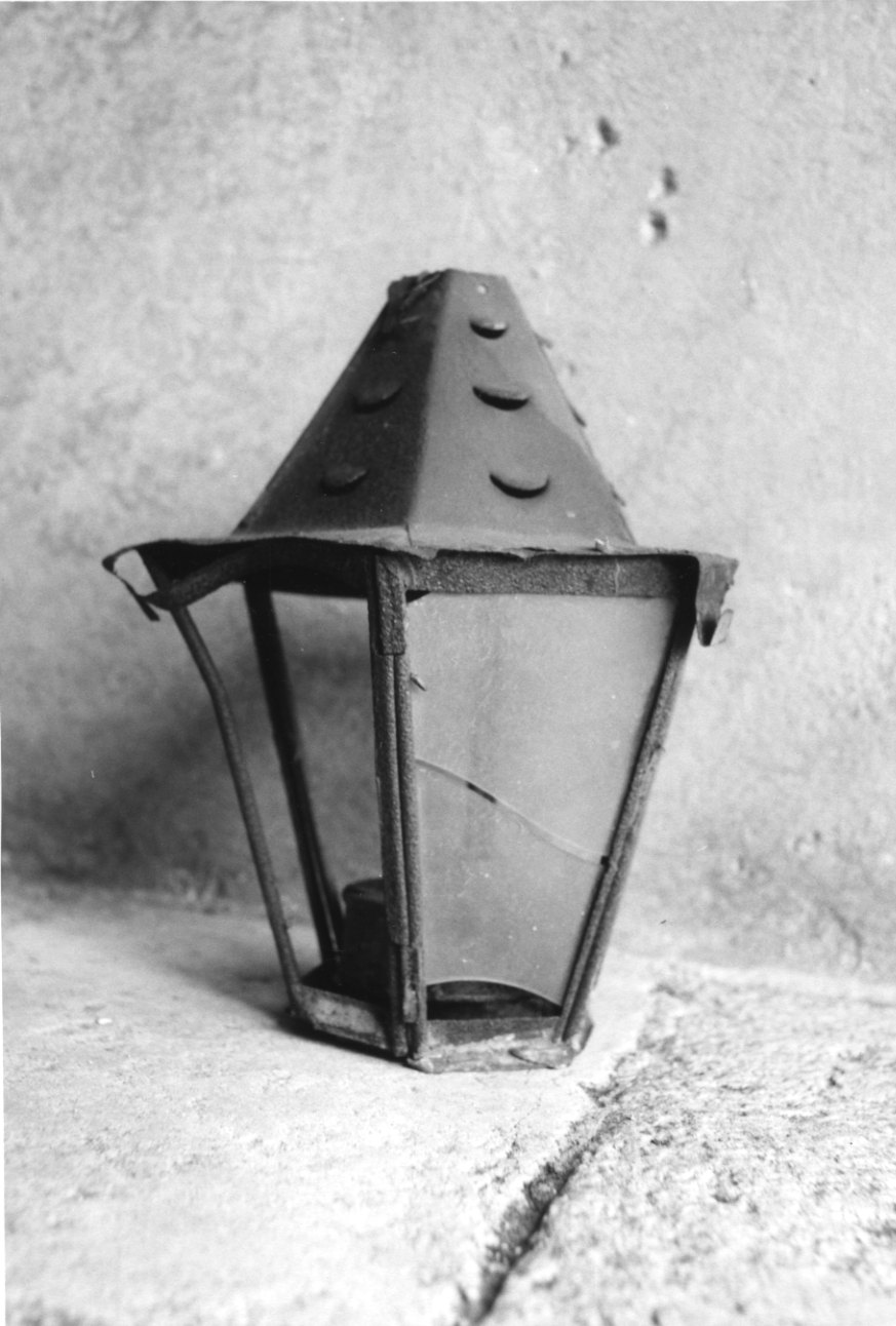lanterna, opera isolata - bottega ossolana (seconda metà sec. XIX)