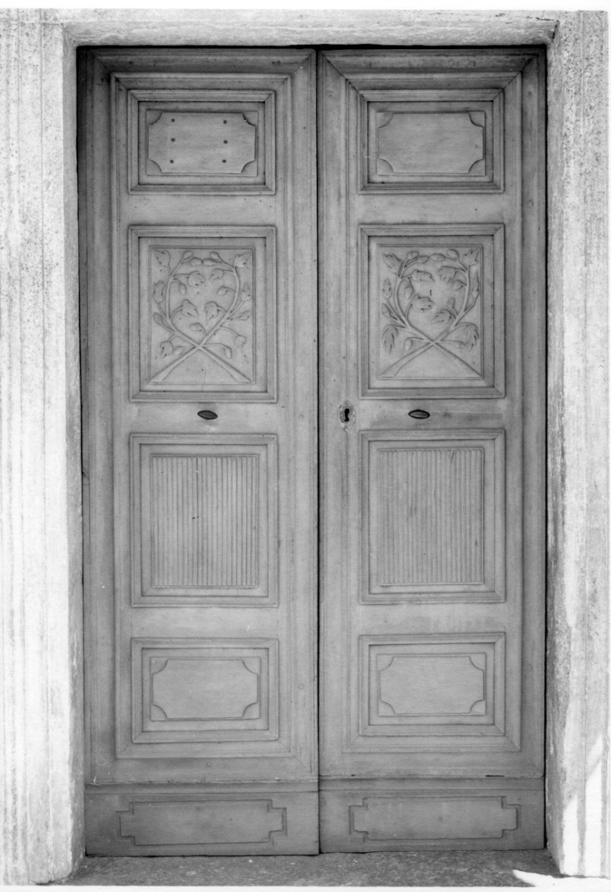 portone, opera isolata - bottega ossolana (metà sec. XIX)