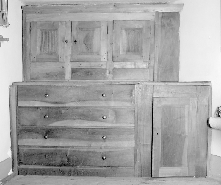 armadio da sacrestia, opera isolata - bottega ossolana (seconda metà sec. XIX)