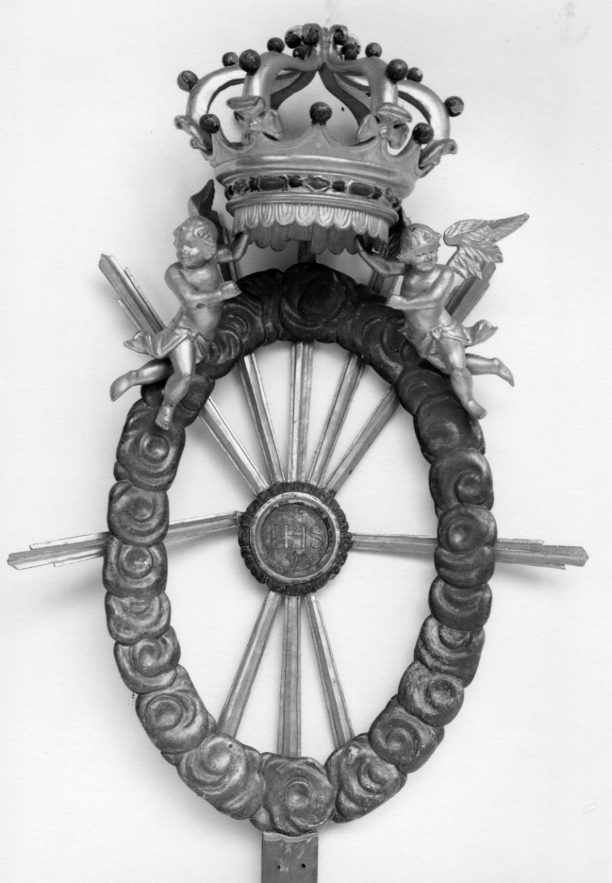 angeli reggicorona (tronetto per esposizione eucaristica, elemento d'insieme) - bottega piemontese (prima metà sec. XIX)