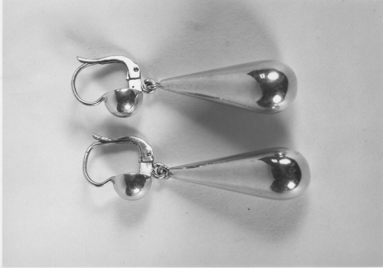 orecchino, serie - ambito italiano (primo quarto sec. XX)