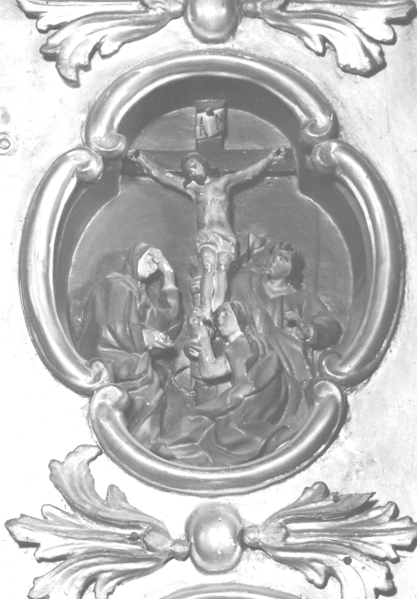 crocifissione di Cristo (formella) di Franzosino Giovanni Maria (prima metà sec. XVIII)