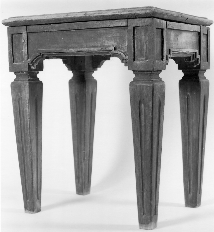 sgabello, serie - ambito della Valstrona (prima metà sec. XIX)