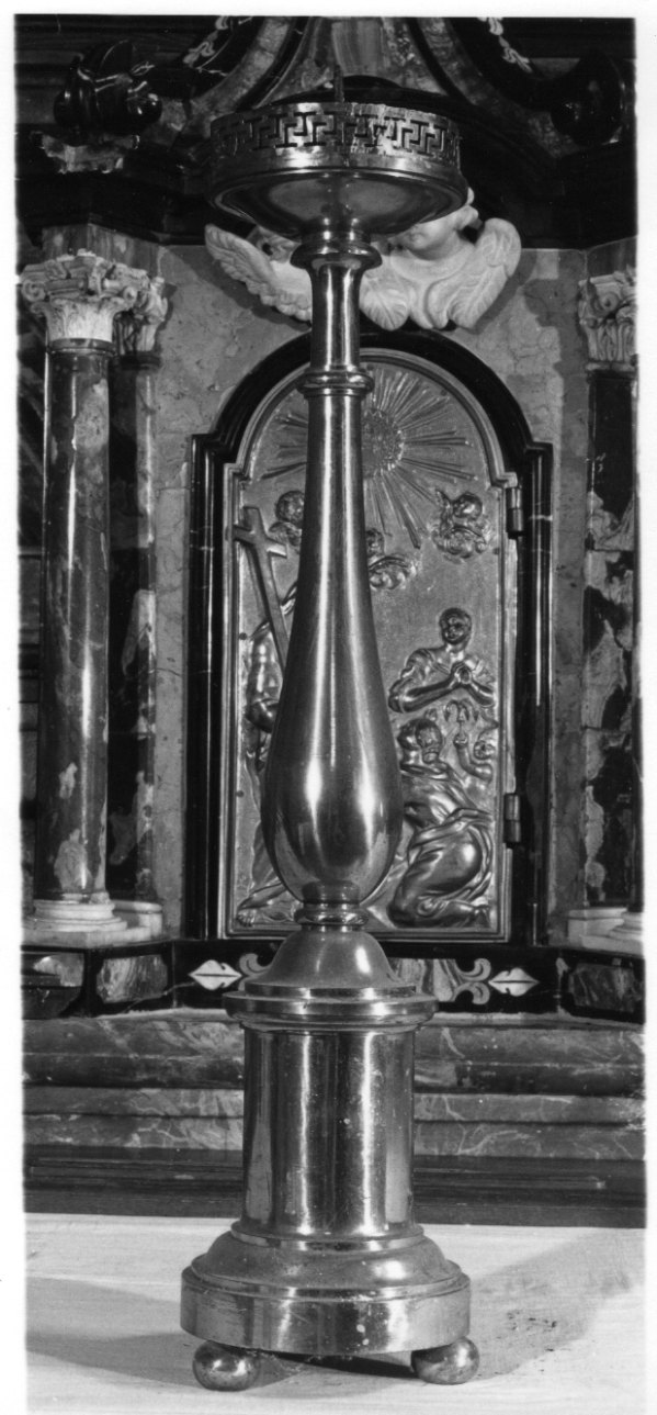 candelabro, serie - produzione lombardo-piemontese (prima metà sec. XX)