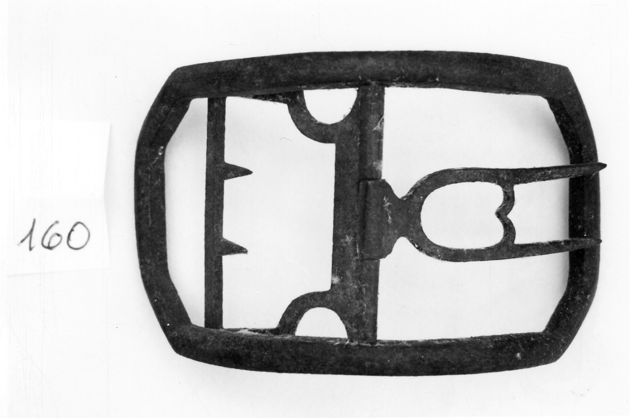 fibbia, opera isolata - ambito Italia settentrionale (sec. XVIII)