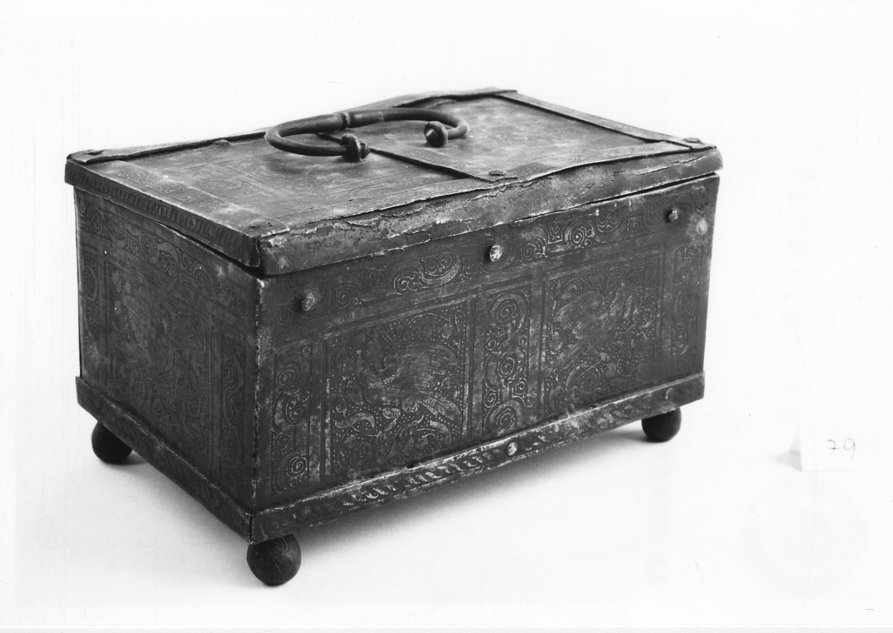 motivi decorativi a volute (cofanetto, opera isolata) - ambito lombardo (seconda metà sec. XVI)