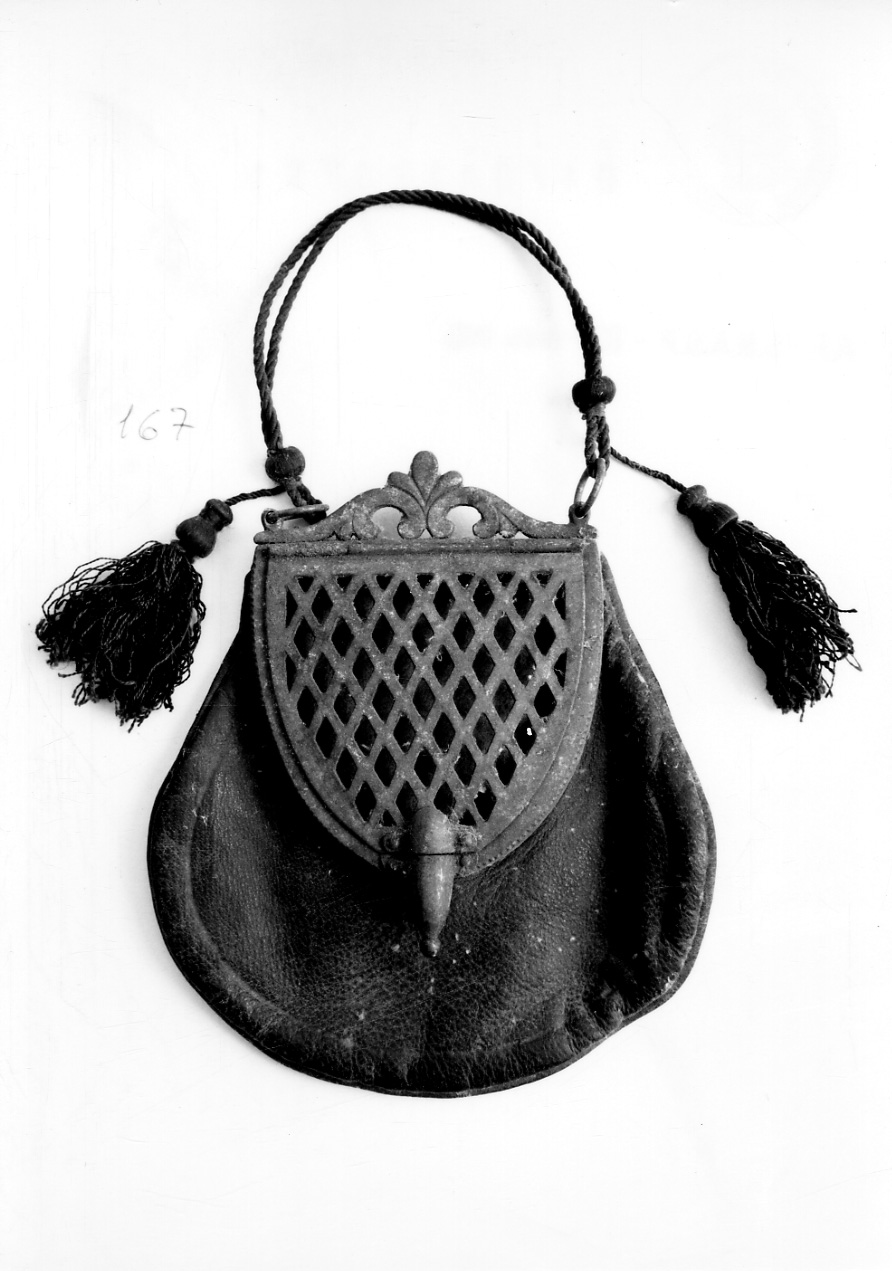 borsa, opera isolata - ambito francese (sec. XVIII)