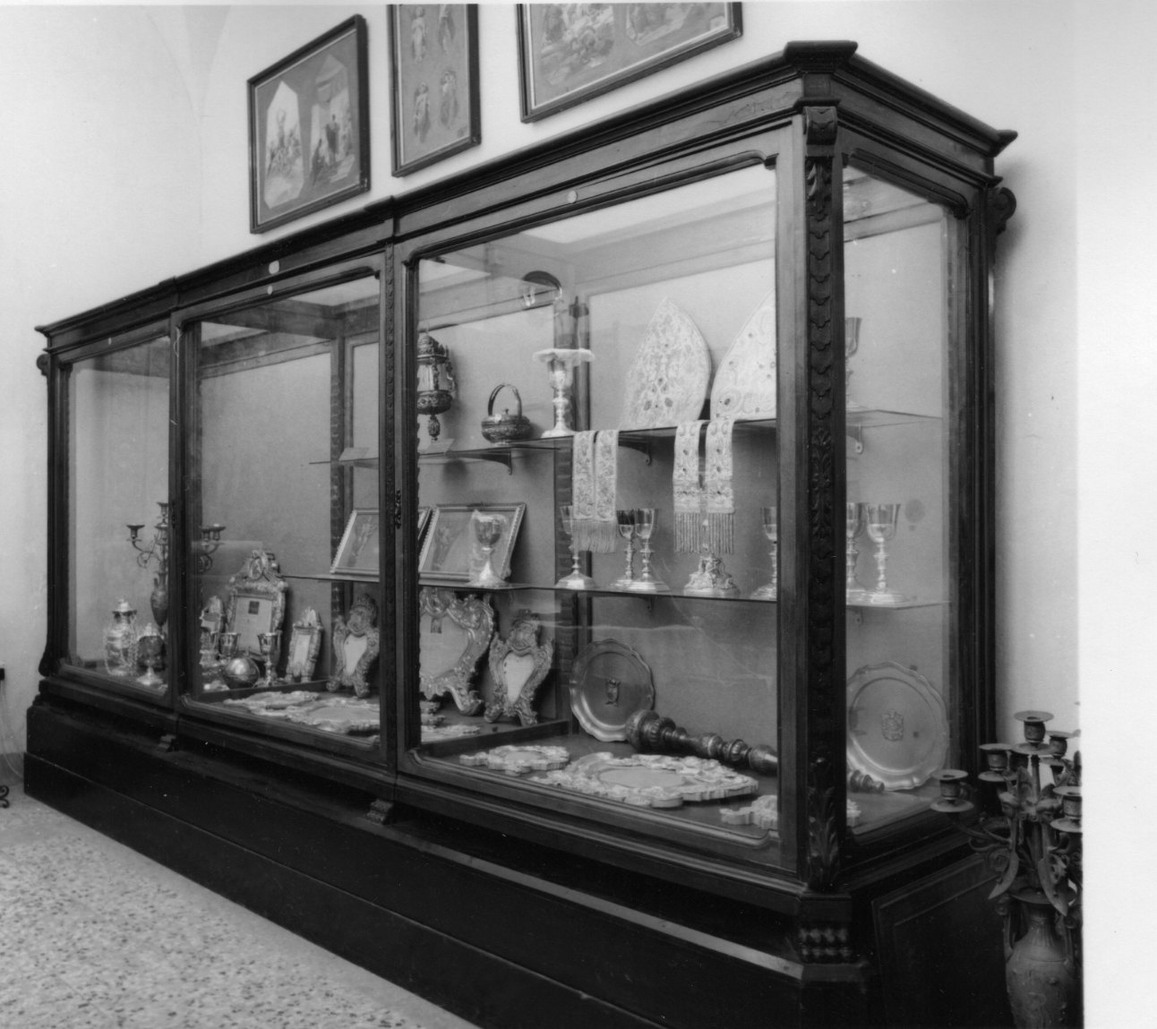 vetrina, serie - ambito piemontese (ultimo quarto sec. XIX)