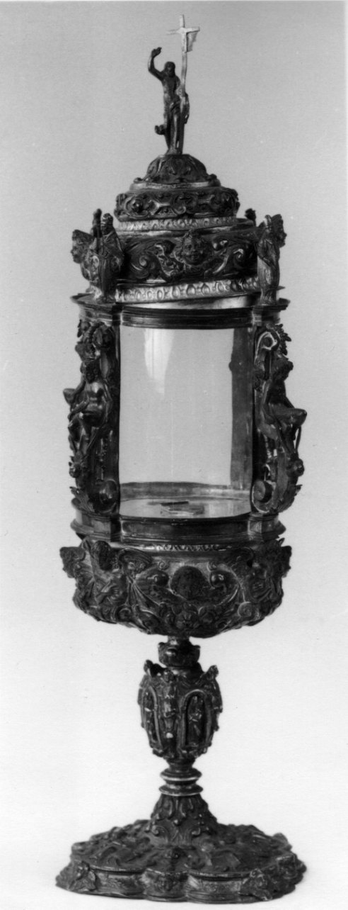 Cristo risorto (decorazione plastica, elemento d'insieme) - ambito lombardo (prima metà sec. XVII)