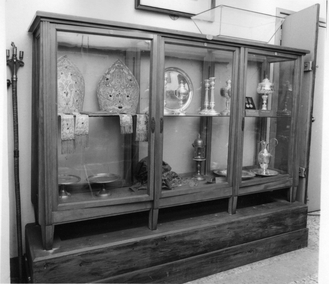 vetrina, opera isolata - ambito piemontese (primo quarto sec. XX)