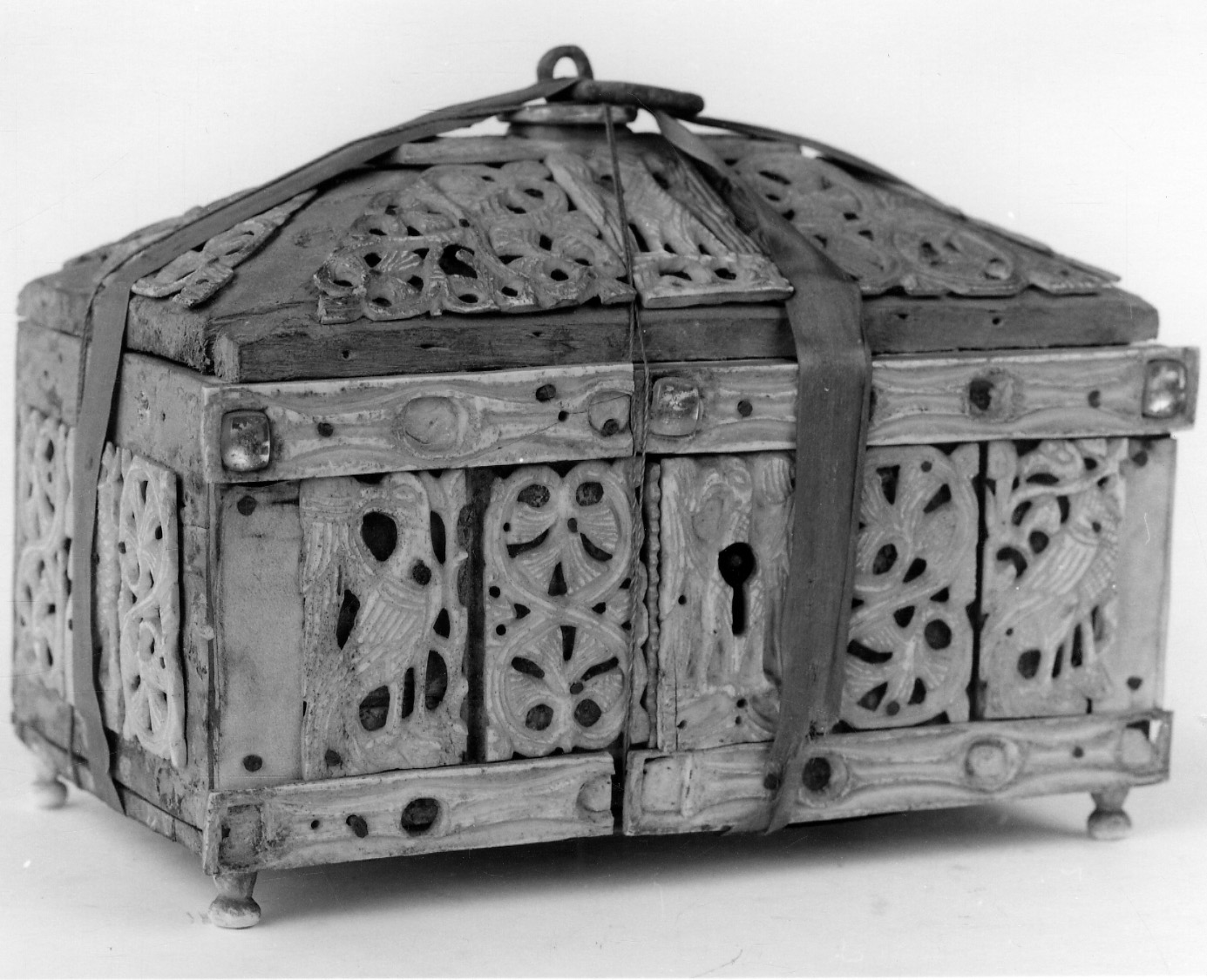 reliquiario a teca - a cofanetto, opera isolata - ambito Italia meridionale (fine/inizio secc. X/ XI)