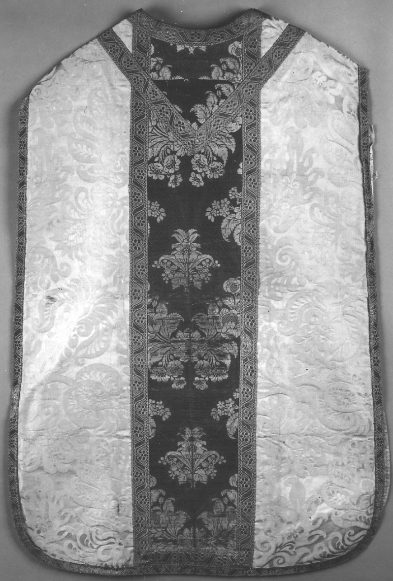 paramento liturgico, insieme - manifattura piemontese (prima metà, prima metà sec. XVIII, sec. XIX)