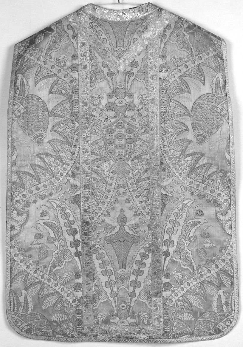 paramento liturgico, insieme - manifattura italiana (ultimo quarto sec. XVII)
