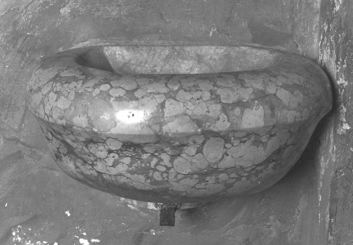 acquasantiera da parete, serie - bottega piemontese (secondo quarto sec. XVIII)