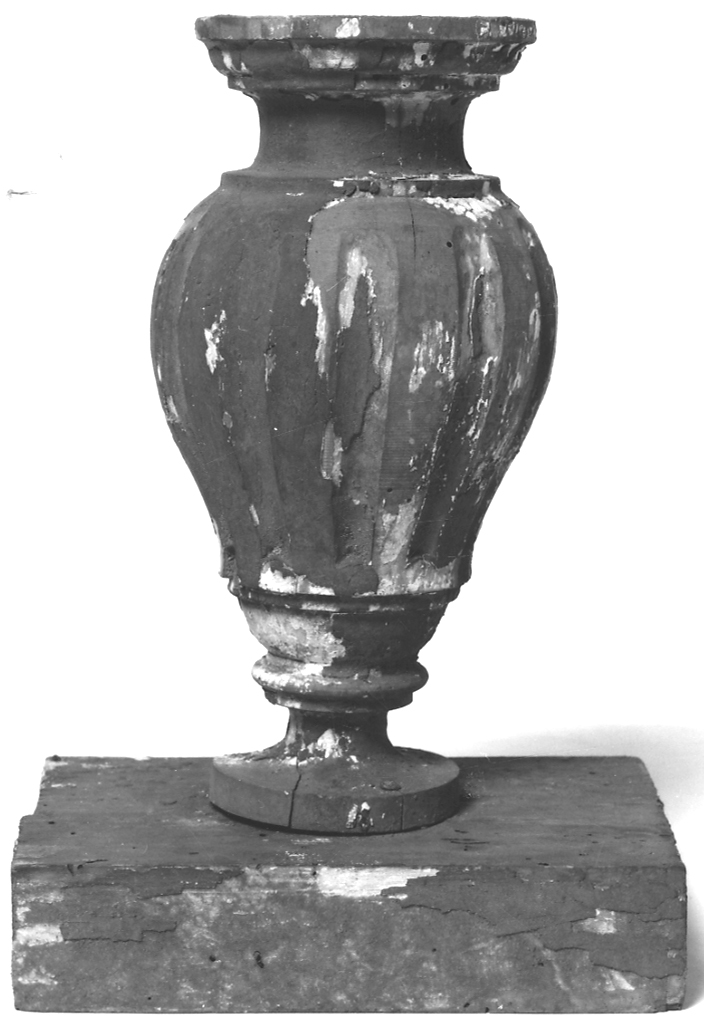 vaso d'altare per composizione floreale, opera isolata - bottega piemontese (secondo quarto sec. XIX)