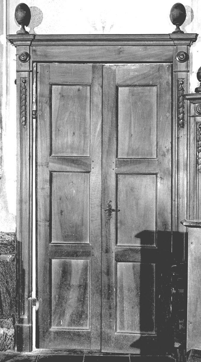 porta, serie - bottega piemontese (primo quarto sec. XIX)