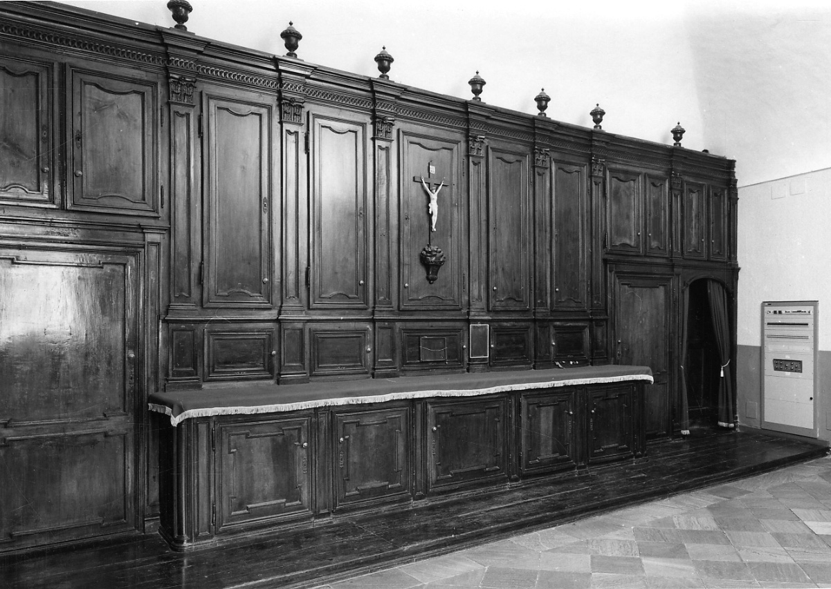 mobile da sacrestia, opera isolata di Perratone Gio. Eusebio - ambito piemontese (sec. XIX)