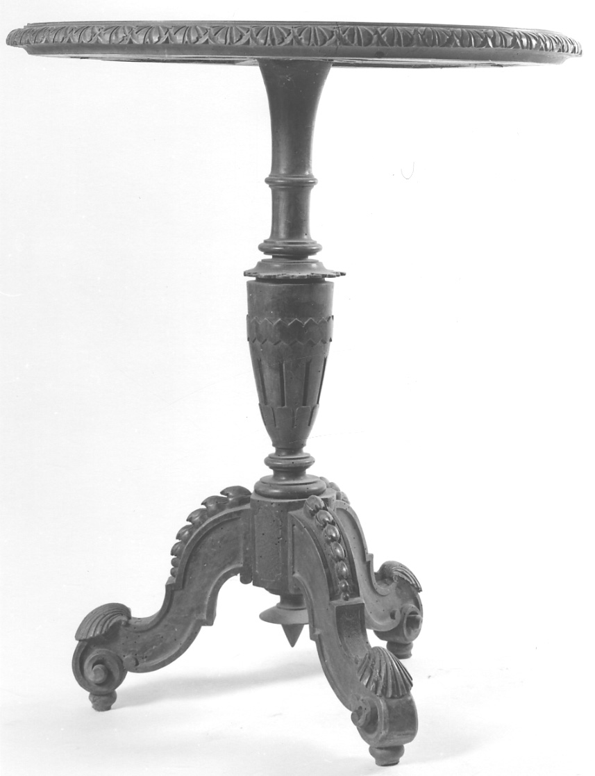 tavolino, opera isolata - manifattura toscana (ultimo quarto sec. XIX)