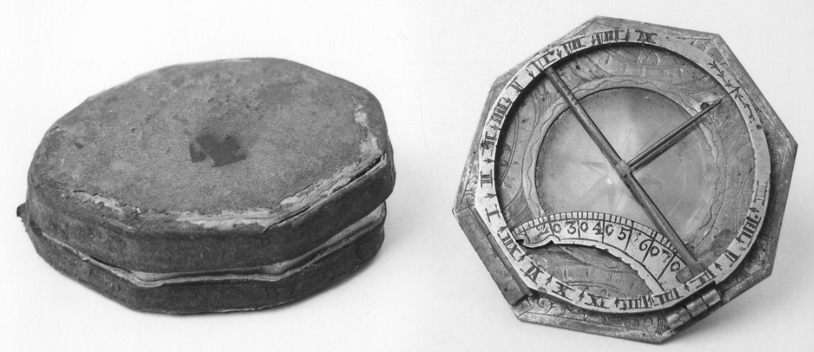 bussola, opera isolata - manifattura di Augusta (prima metà sec. XVII)