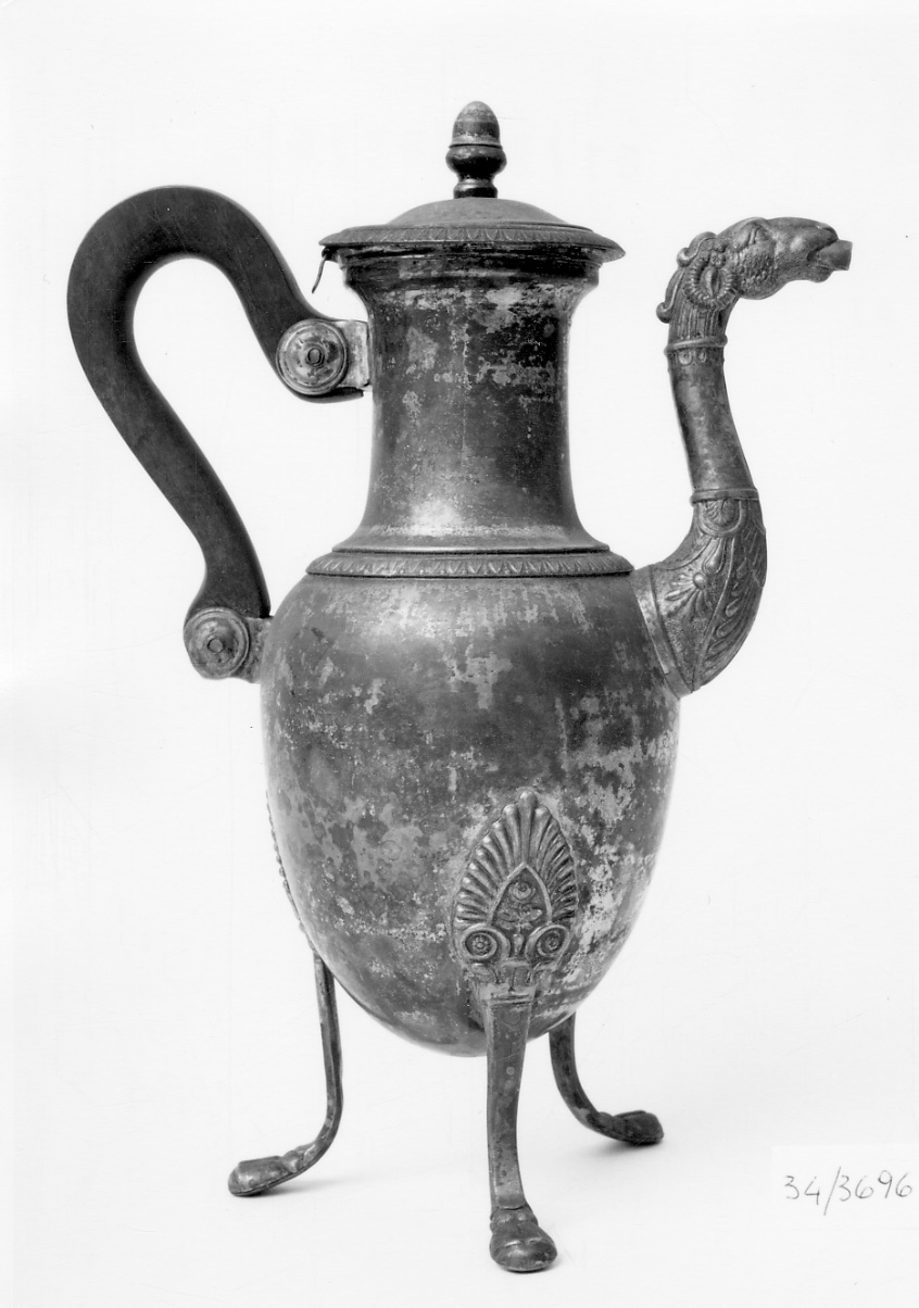 caffettiera, opera isolata - manifattura Europa settentrionale (fine/inizio secc. XIX/ XX)