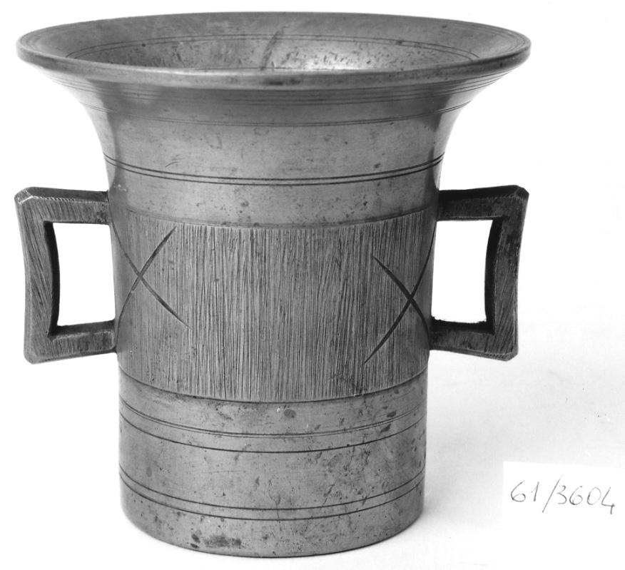 mortaio, opera isolata - manifattura italiana (seconda metà sec. XVIII)