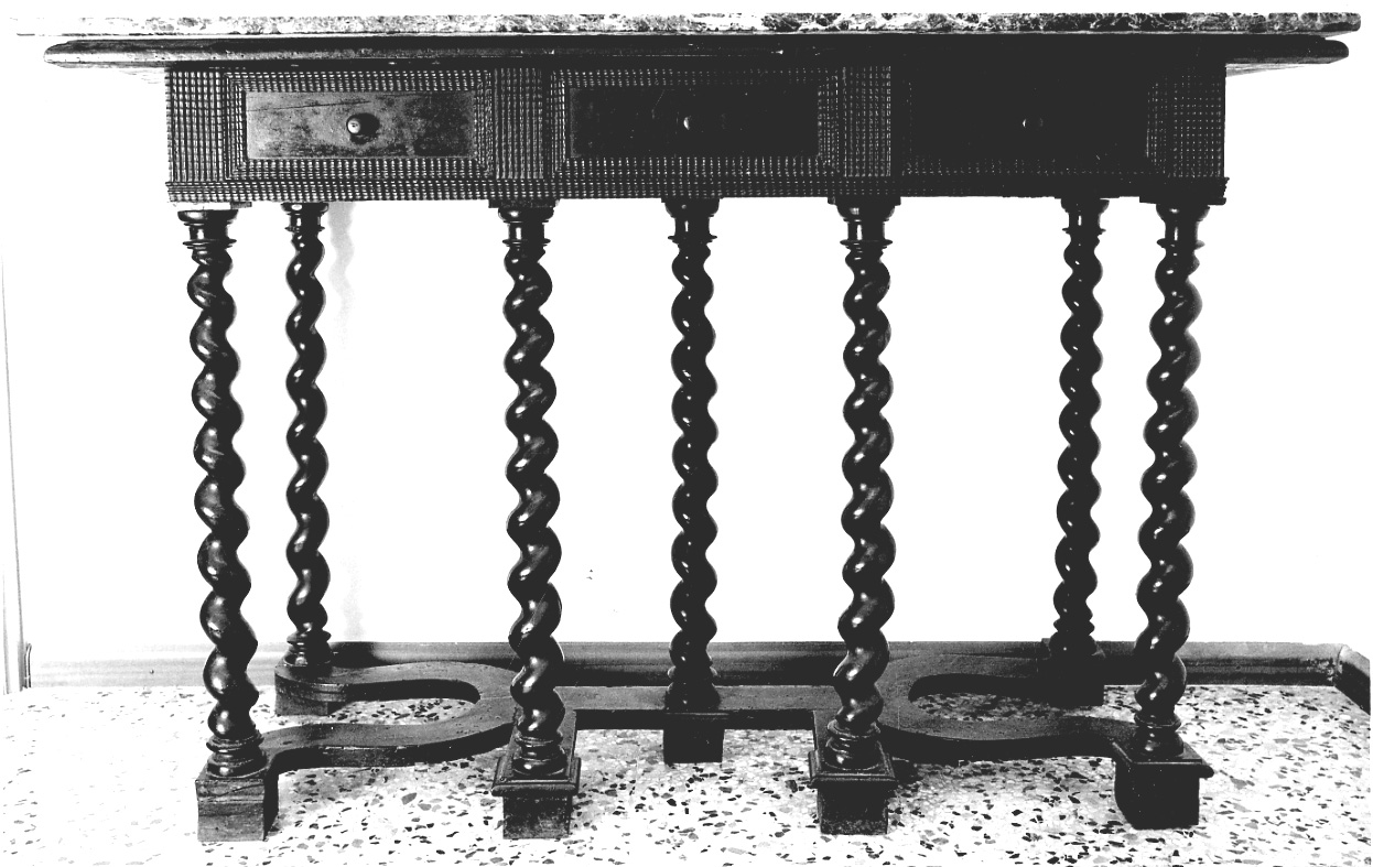 console, opera isolata - ambito piemontese (sec. XVIII)