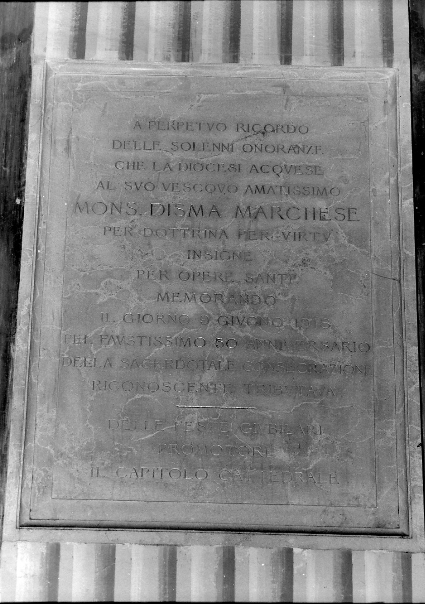 lapide commemorativa, opera isolata - ambito di Acqui Terme (prima metà sec. XX)