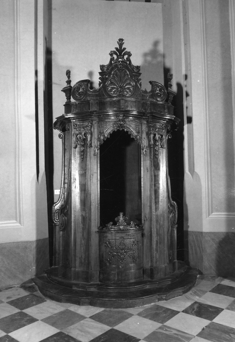 confessionale, opera isolata - ambito lombardo (metà sec. XVIII)